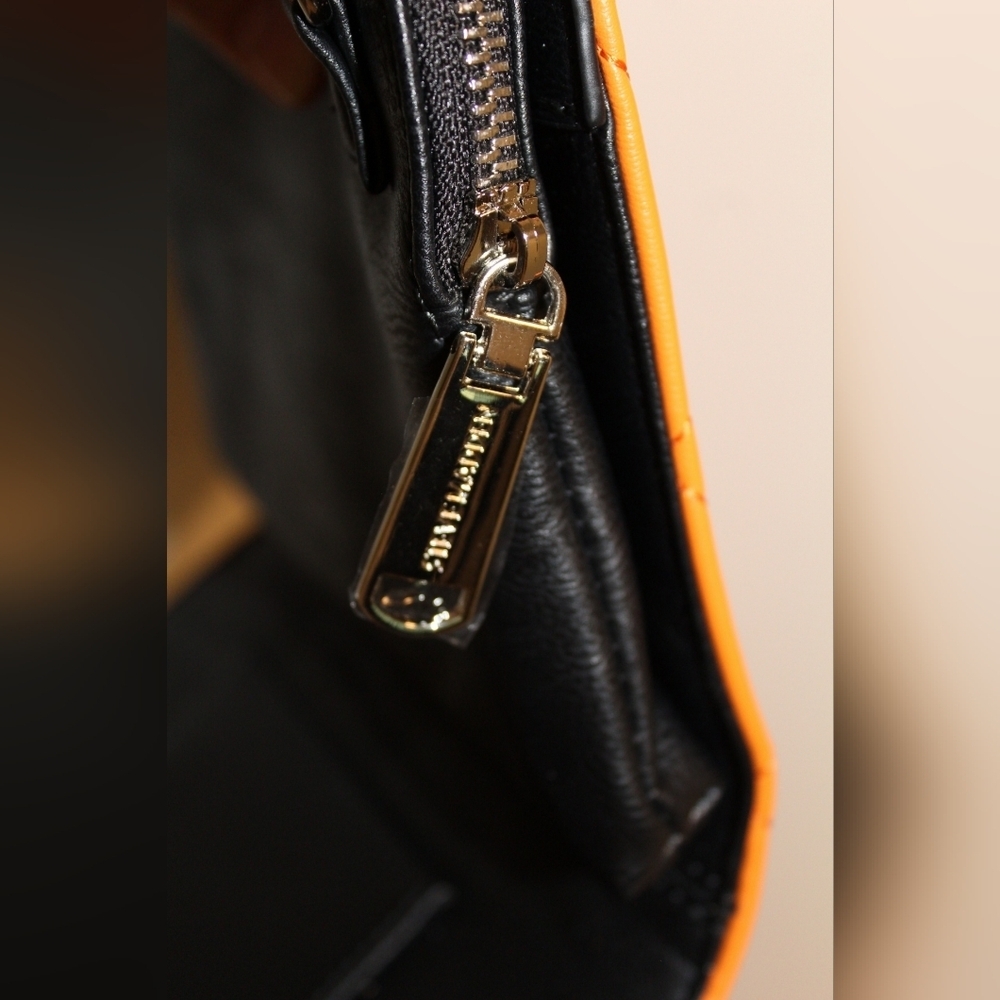 Steve madden crossbody purse in color mango - Picture 5 of 7